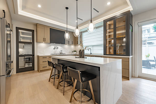 Kitchen island with seating Lutz